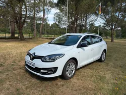 Renault Megane 1L2 TCe 115 Ch en version Limited très très bel état. Chaine distribution neuve sur facture. Un vrai plaisir à conduire. Ct Parfait