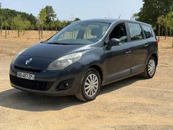 Renault scenic iii 1.5 dci 7 places 110 cv