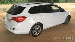 Opel Astra 1.3 CDTi Executive Start/Stop 104g de 2013