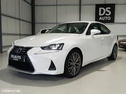 Lexus IS 300H