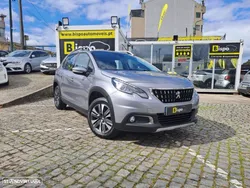Peugeot 2008 1.2 PureTech Allure EAT6