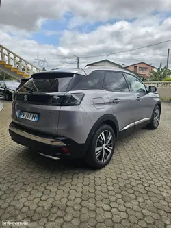 Peugeot 3008 1.6 Hybrid Allure e-EAT8