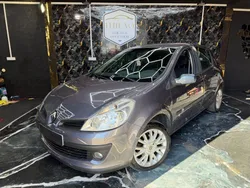 Clio 3 1.5 DCi 86Ch - 240Mkms