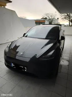 Tesla Model Y Tração Traseira