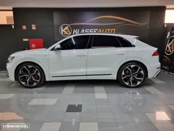 Audi Q8 50 TDI quattro Tiptronic