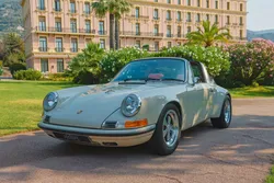PORSCHE 911 Targa 2.7 Restomod