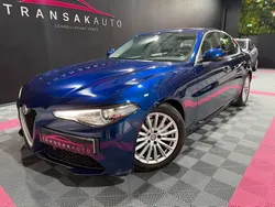 Alfa Romeo GIULIA 2.2L 150 Super /DISTRIBUTION OK/ ENTRETIEN A JOUR/ SIEGES CHAUFFANT/VOLANT CHAUFFANT
