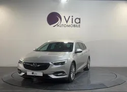 Opel Insignia 1.6 CDTI Elite - Sieges chauffants / Attelage Regulateur et limiteur de vitesse