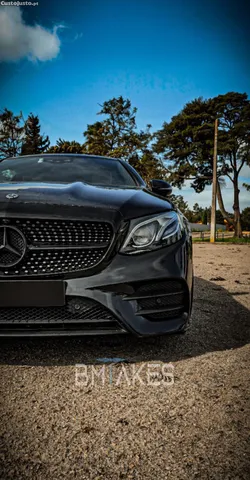 Mercedes-Benz E 220 Coupé 220 D 4Matic