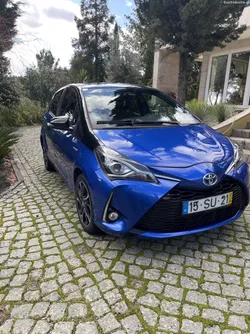 Toyota Yaris Square Collection