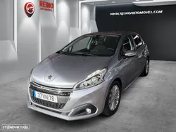 Peugeot 208 1.2 PureTech Signature