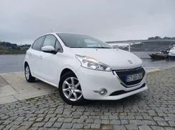 Peugeot 208 1.4 hdi style