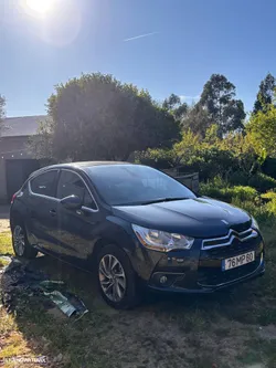 Citroën DS4 1.6 e-HDi So Chic CMP6