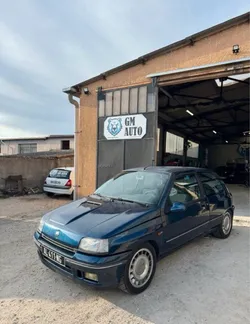 RENAULT CLIO 16s