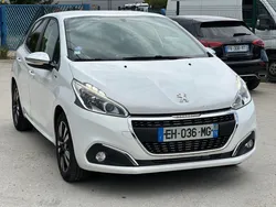 PEUGEOT 208 STYLE 1.2 82CV PHASE 2 Garantie 12 mois