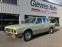 BMW 520 1979 moteur 4 cylindres en ligne de 2,0 L 115 cv