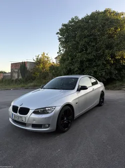 BMW 320 E92