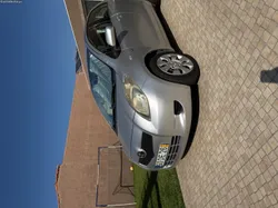 Toyota Yaris 5 portas