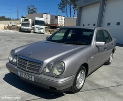 Mercedes-Benz E 200