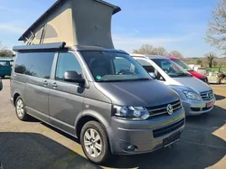 VOLKSWAGEN T5 CALIFORNIA BEACH 2.0 TDI 140cv, 1ere MAIN, chauffage WEBASTO, store banne, porte vélos, attelage
