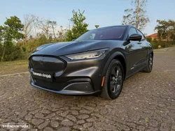 Ford Mustang Mach-E Standard