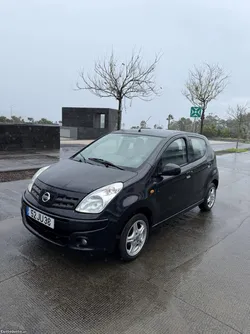 Nissan Pixo SUPER NOVO (poucos kms)
