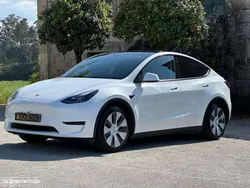 Tesla Model Y Long Range Tração Traseira