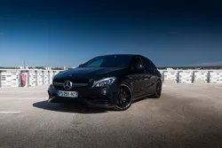 Mercedes CLA Shooting Brake 45 AMG 381ch 4Matic
