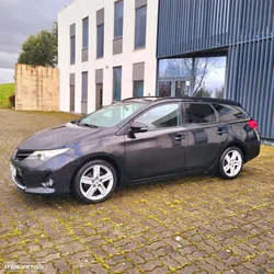 Toyota Auris Touring Sports 1.4 D-4D Com+P.Sport +Navi