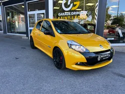 RENAULT CLIO III Renault Sport Trophy 2.0 16V 203