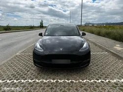 Tesla Model Y Long Range Tração Integral
