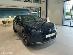 Citroën C4 1.2 PureTech Plus EAT8