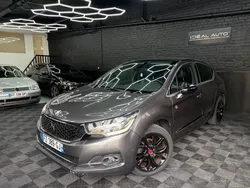 DS DS4 Performance Line 1.6 BlueHDi 120 BOITE AUTO + RÉGULATEUR + SIÈGES MASSANTS