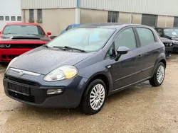 Fiat Punto Évo 1.4i 77cv Dynamique / BOÎTE AUTO 2011