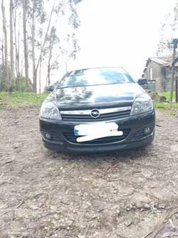 Opel Astra GTC 1.3 CDTI