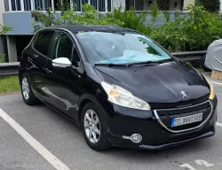 Peugeot 208 208 1.6e-HDi Style Style