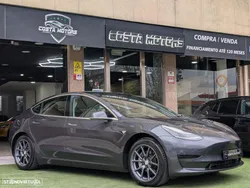 Tesla Model 3 Standard Range Plus RWD