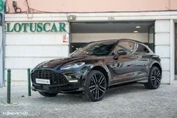 Aston Martin DBX 707