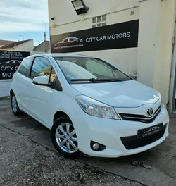 Toyota yaris tendance édition 1.0 vvt-i 70ch avec 109.000km