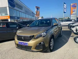PEUGEOT 3008 1.5 BlueHDi S&S - 130 Active Business + Attelage