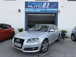 Audi A3 II 1.6 TDI 105ch DPF Start/Stop Attraction
