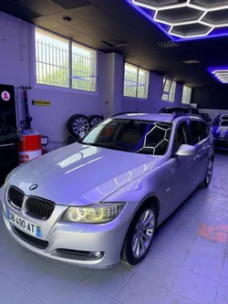 Bmw 330 xd sport design – 245 ch – bva – 6 cylindres – cuir caramel