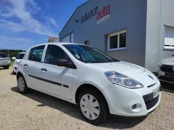 Renault Clio 1.2i 16v 75 Authentique