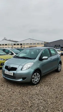 TOYOTA YARIS 1,0 VVT-i 69 CH PACK SOL 1 ÈRE MAIN - 99000 KMS - 03/2006