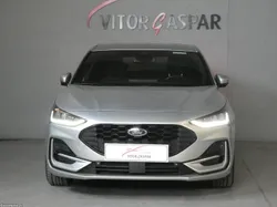 Ford Focus 1.0 EcoBoost MHEV ST-Line