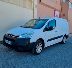 Citroën Berlingo Fourgon L2 long XL 1.6 BlueHDI 100cv - 2017 - 1ère main { GPS - CARPLAY } TVA récupérable- DISTRIBUTION NEUVE