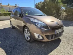 RENAULT Scenic Grand Scénic 1.9DCI Dynamique