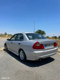 Mitsubishi Lancer 1300 GLXi