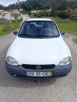 Opel Corsa (732X4)