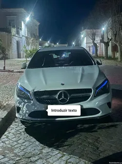 Mercedes-Benz CLA 220 limousine